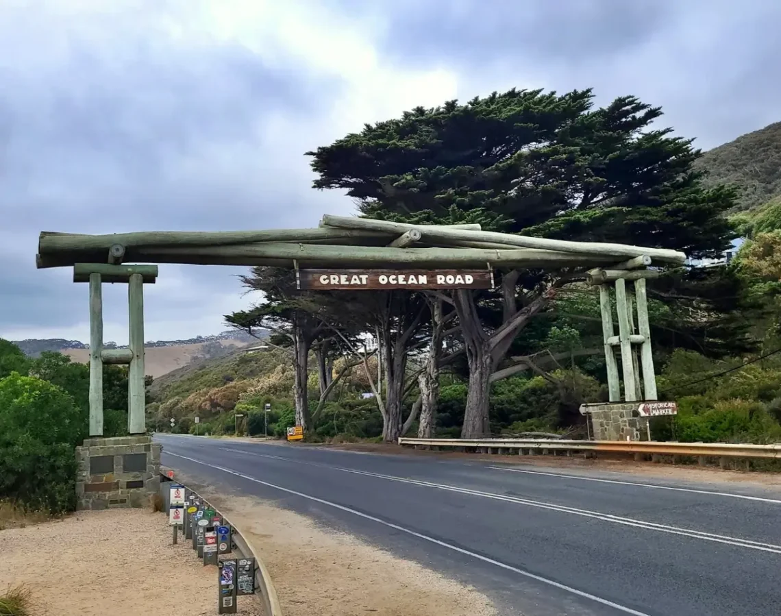 Itt kezdődik a híres Great Ocean Road