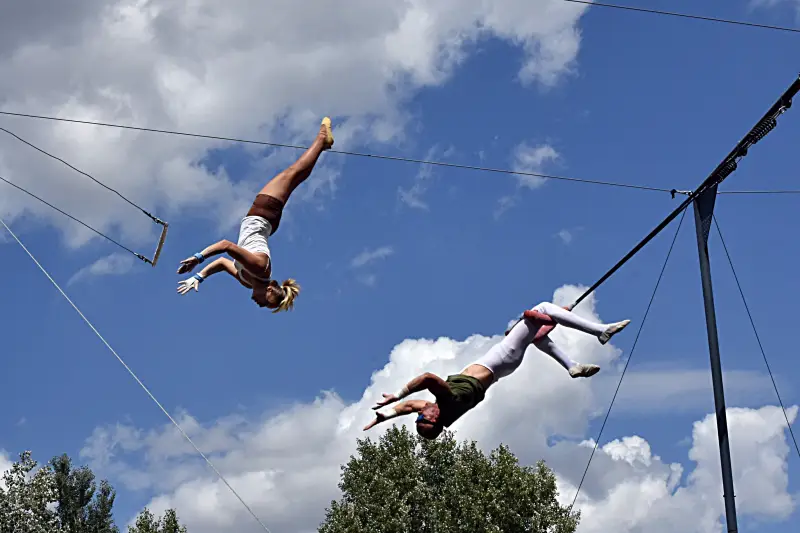 Légtornász show a Richter Safari Parkban